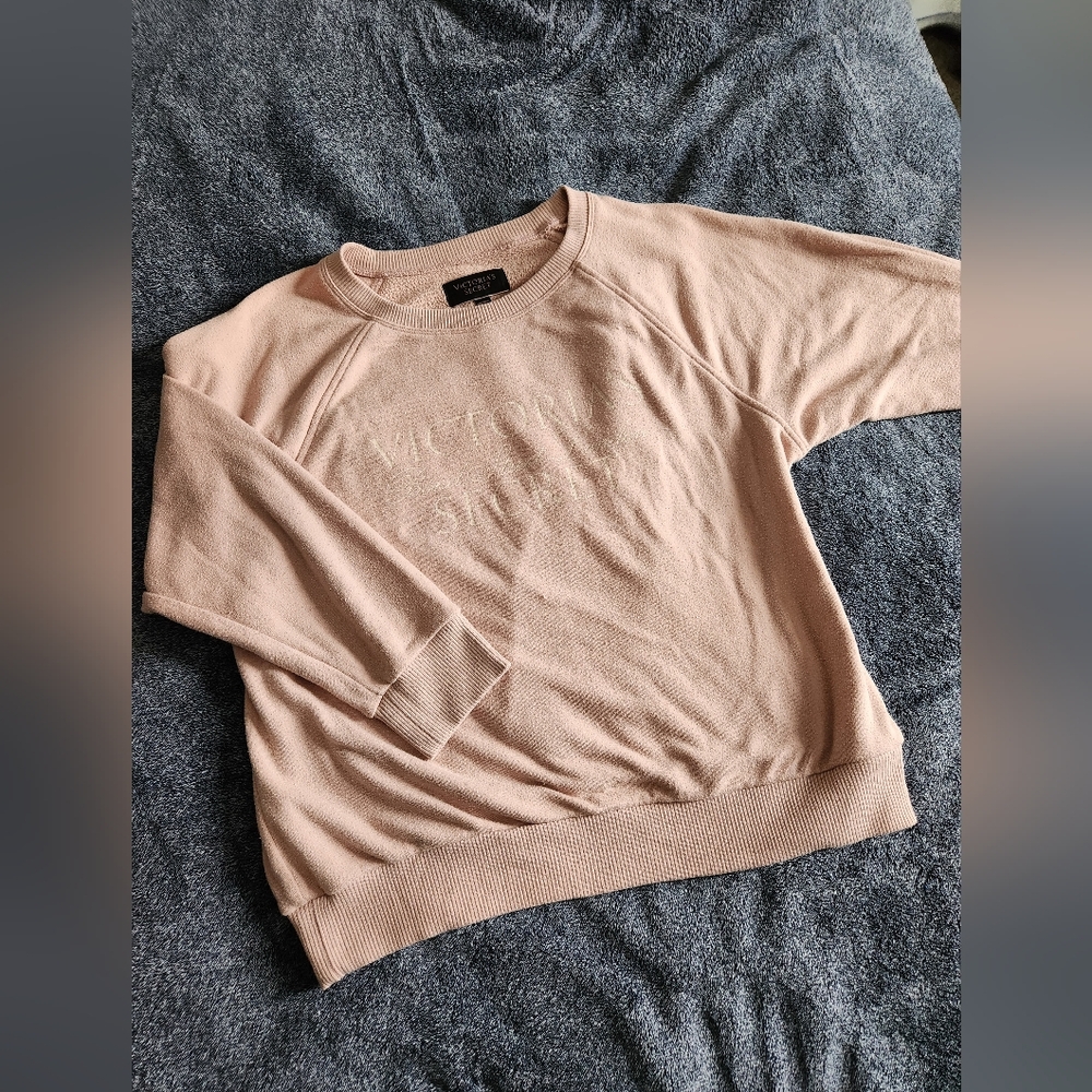 Victoria's Secret Blush Cropped Pullover